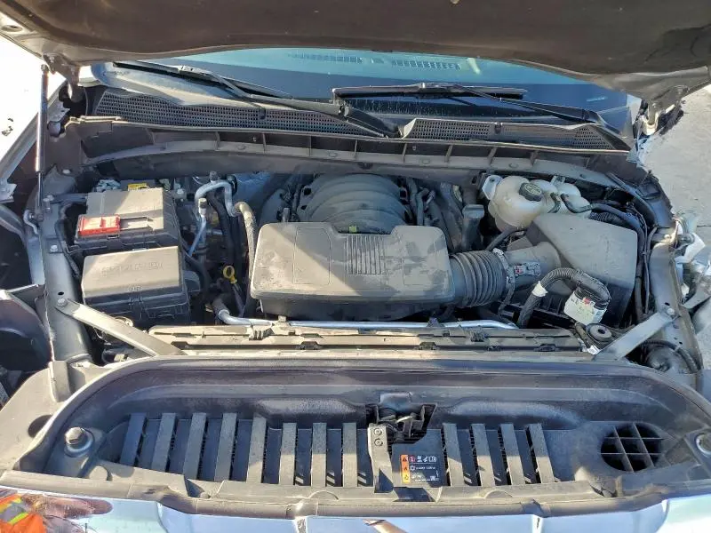 2024 GMC SIERRA K1500 SLT  