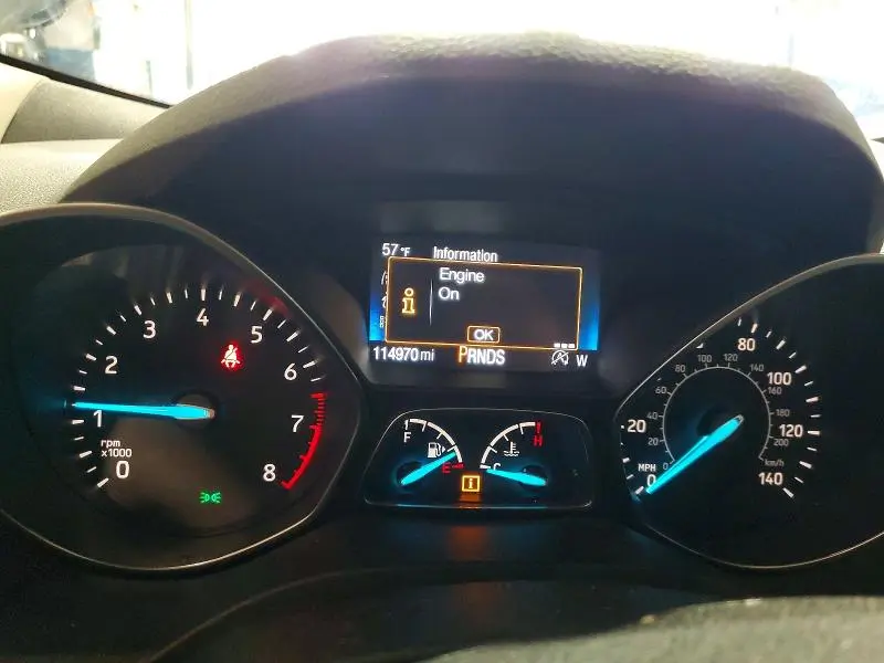 2017 FORD ESCAPE SE  
