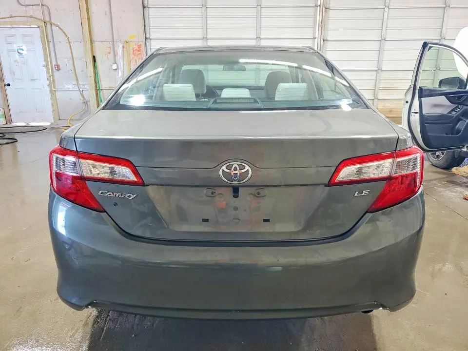 2013 TOYOTA CAMRY LE  