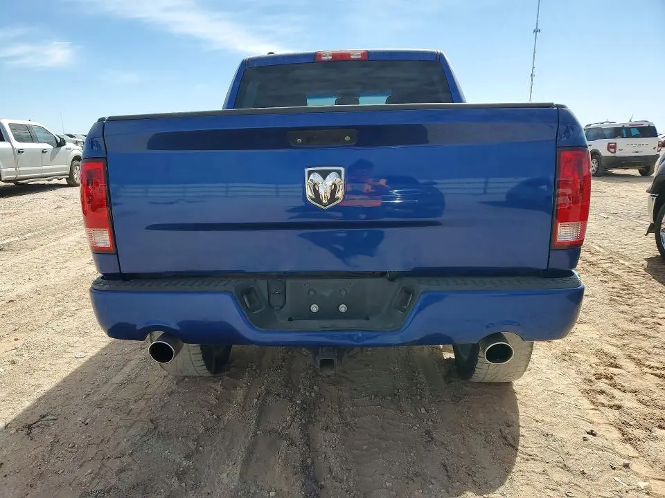 2014 RAM 1500 ST  