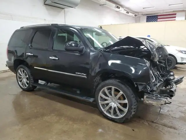 2013 GMC YUKON DENALI  