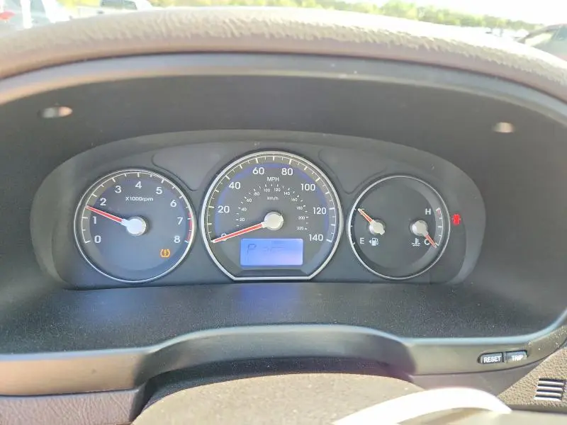 2012 HYUNDAI SANTA FE LIMITED  