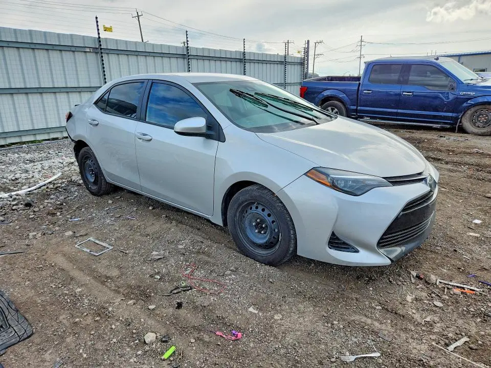2018 TOYOTA COROLLA LE  