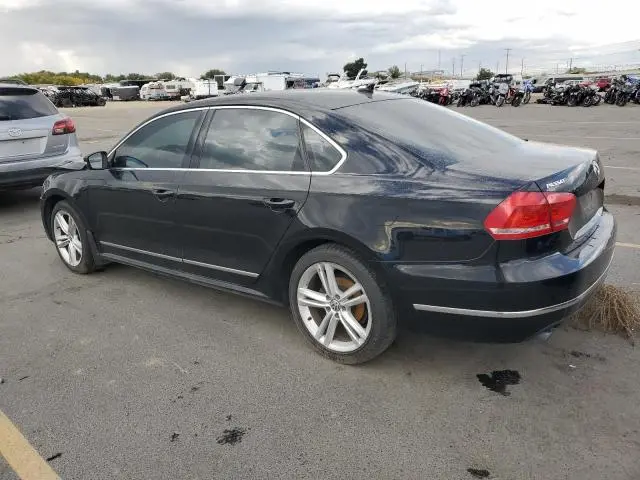 2015 VOLKSWAGEN PASSAT SEL  
