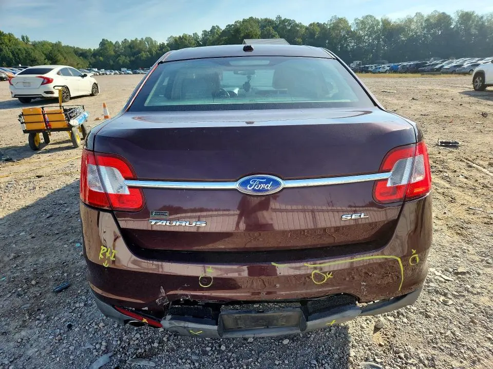 2011 FORD TAURUS SEL  