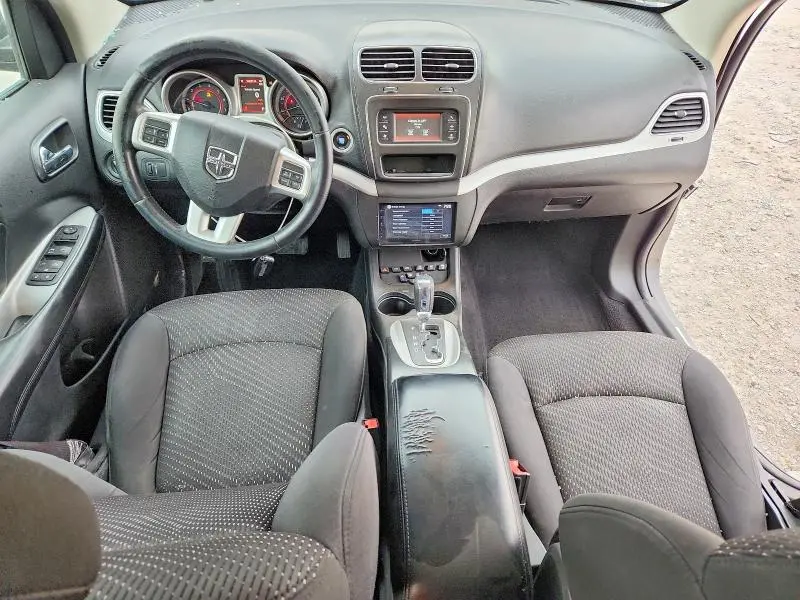 2015 DODGE JOURNEY SE  