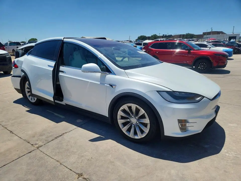 2018 TESLA MODEL X   