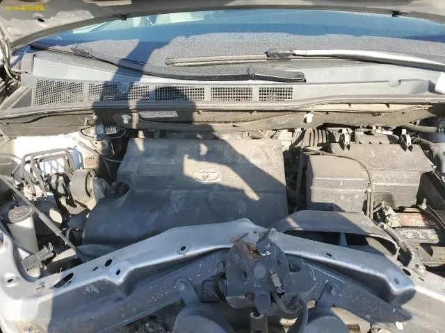 2016 TOYOTA SIENNA XLE  