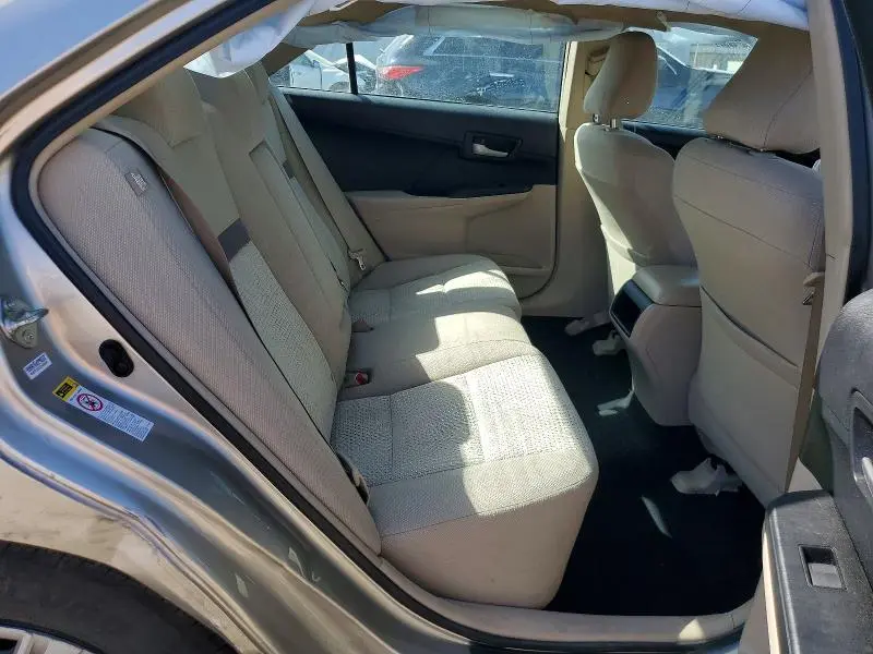2014 TOYOTA CAMRY LE  