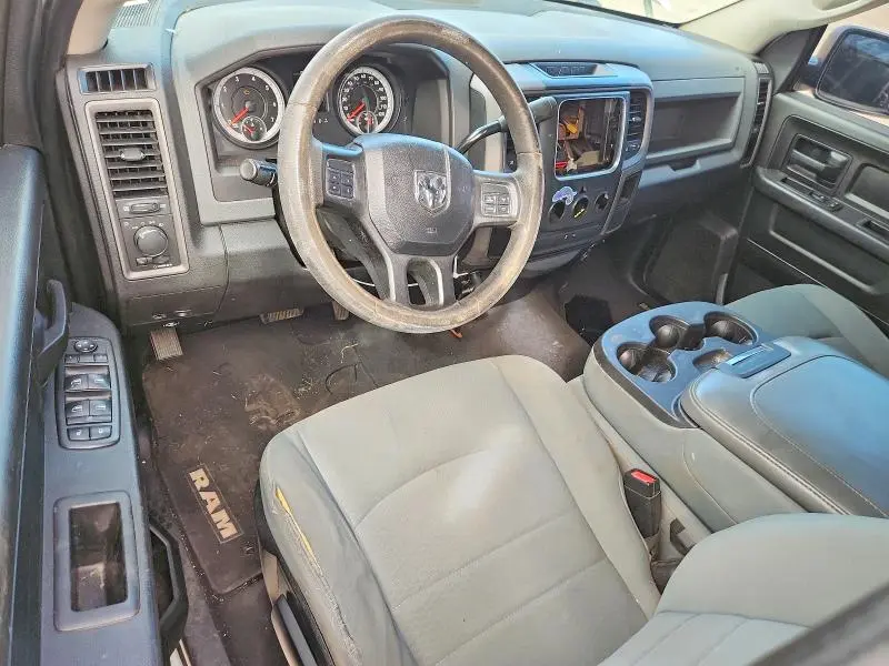 2013 RAM 1500 ST  