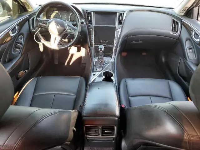 2018 INFINITI Q50 LUXE