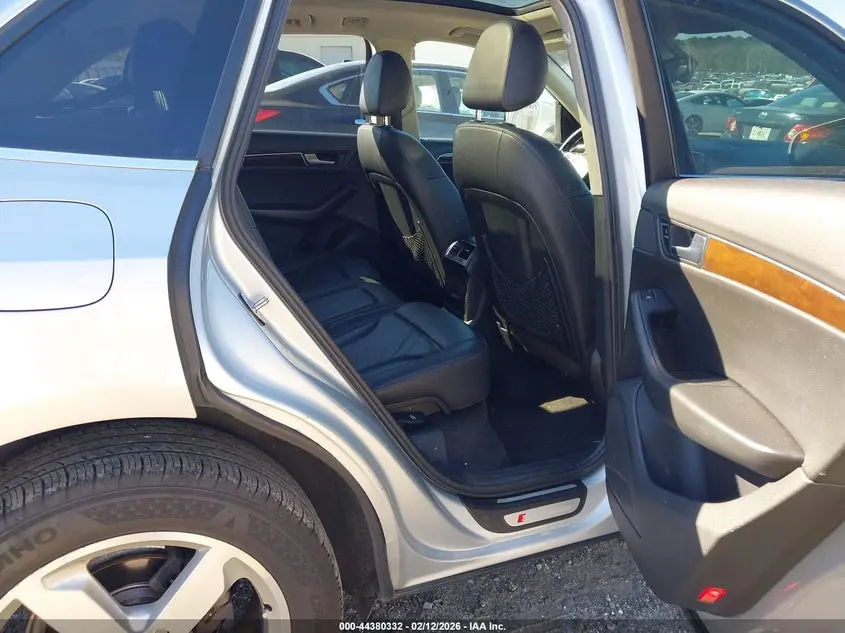 2011 AUDI Q5 3.2 PREMIUM PLUS