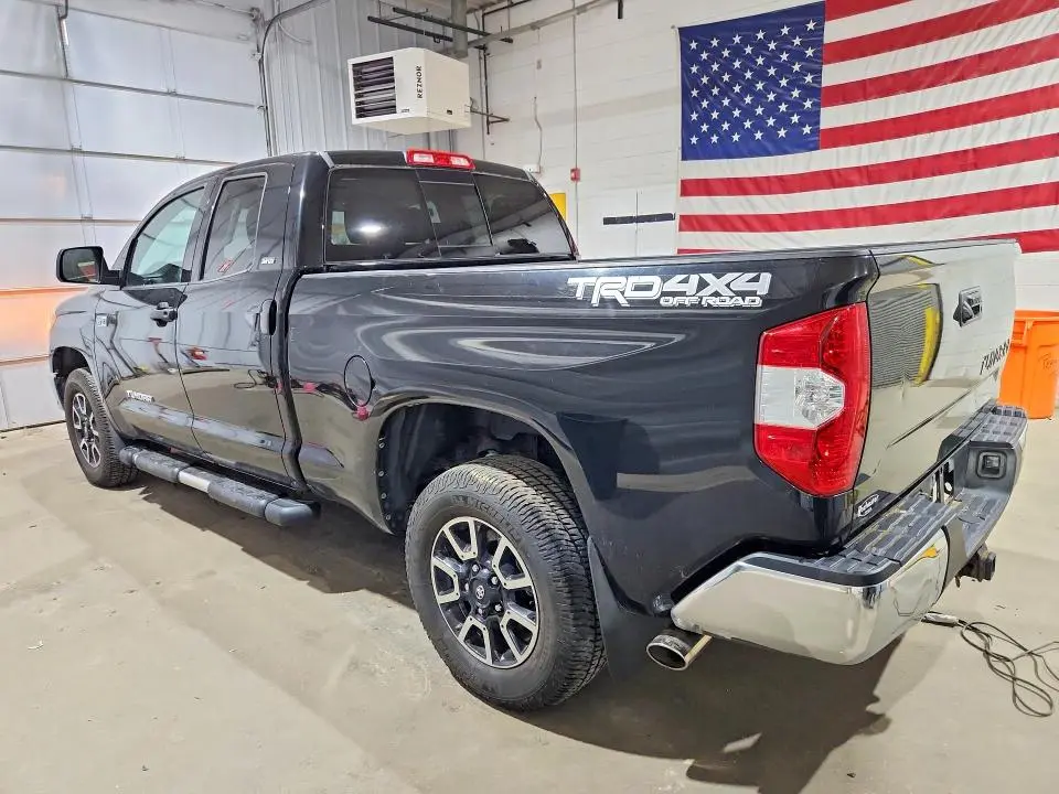 2015 TOYOTA TUNDRA SR5  