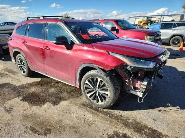 2021 TOYOTA HIGHLANDER XSE  