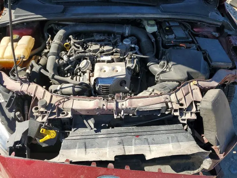 2017 FORD FOCUS SE  