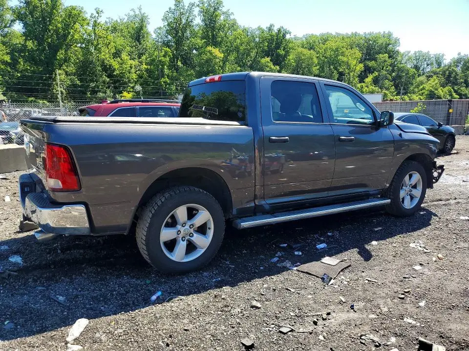 2014 RAM 1500 ST  