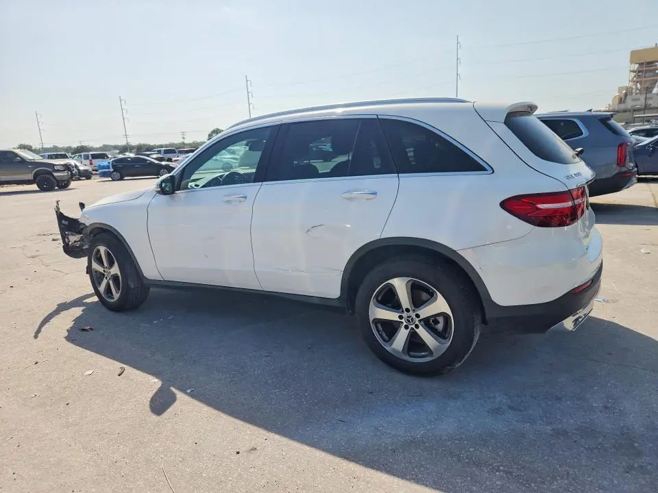 2019 MERCEDES-BENZ GLC 300  