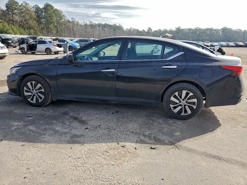 2021 NISSAN ALTIMA S  