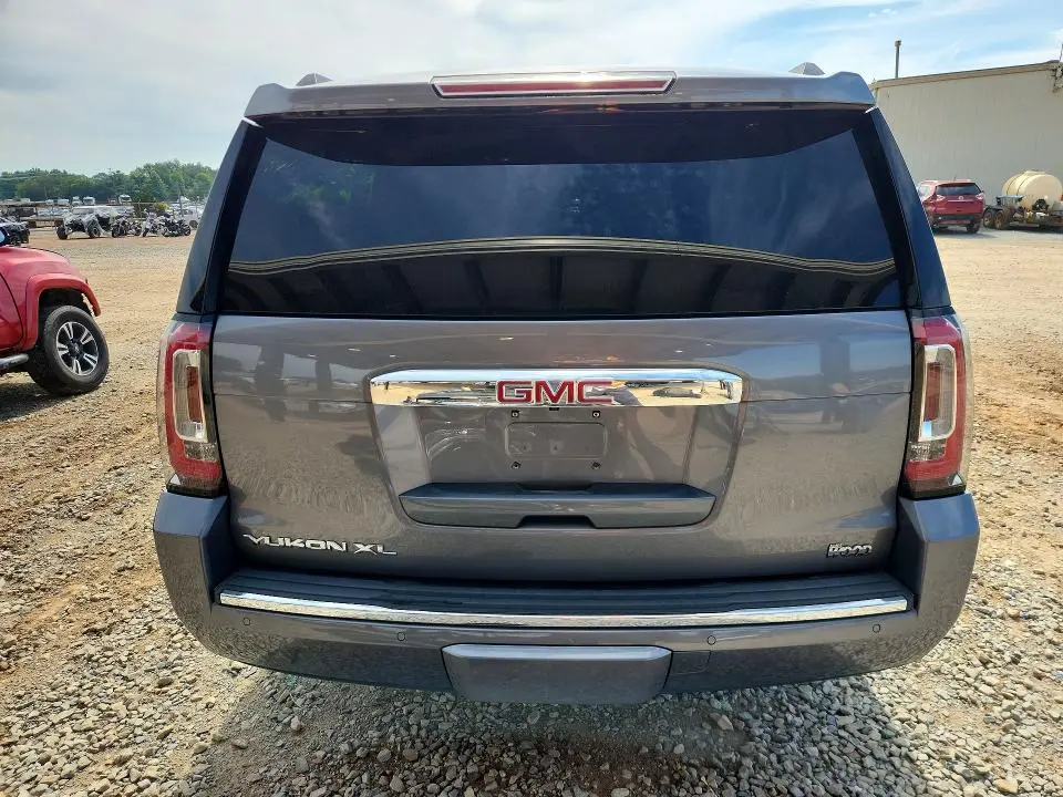2020 GMC YUKON XL DENALI  