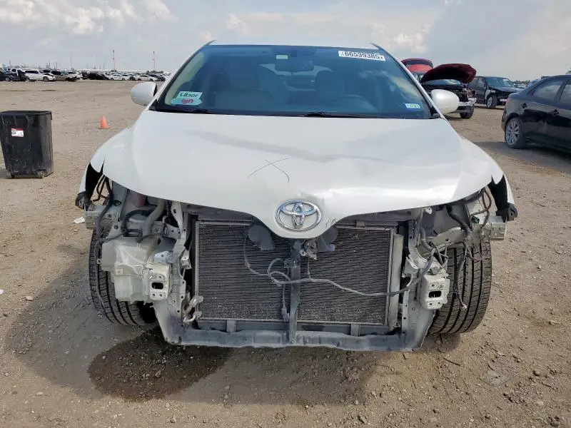 2010 TOYOTA VENZA   
