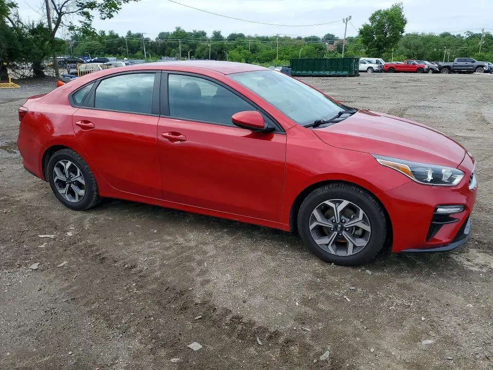 2021 KIA FORTE LXS  