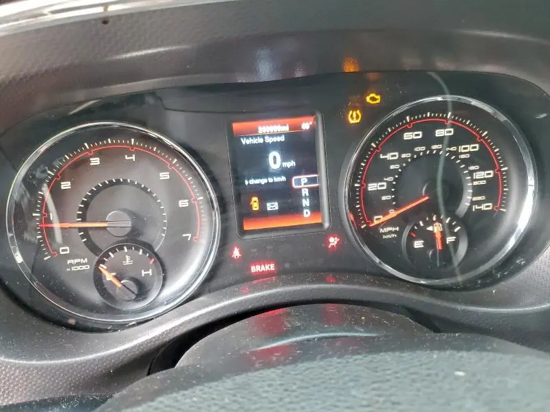 2014 DODGE CHARGER SE  