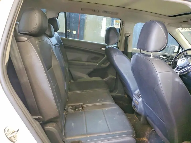 2018 VOLKSWAGEN TIGUAN SE/SEL  
