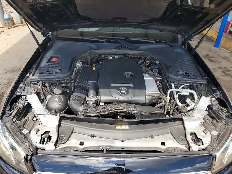 2017 MERCEDES-BENZ E 300  
