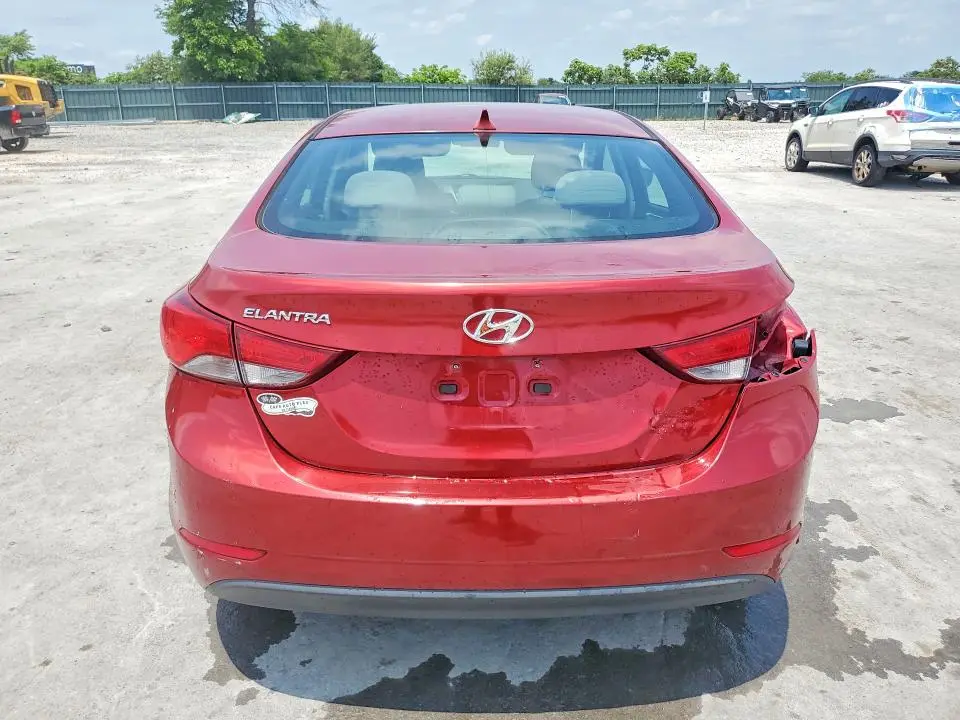 2015 HYUNDAI ELANTRA SE  