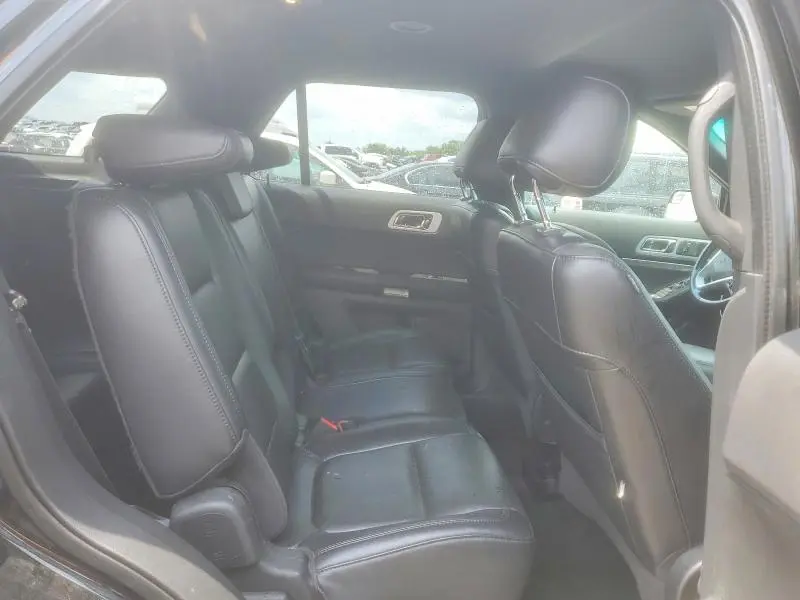 2011 FORD EXPLORER XLT  