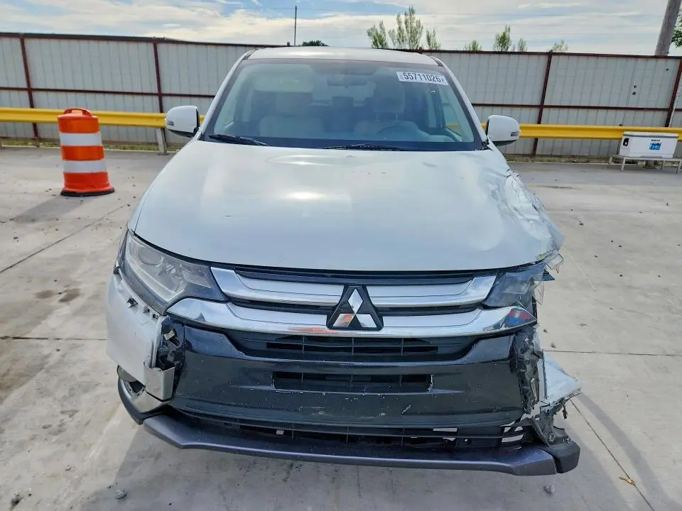 2016 MITSUBISHI OUTLANDER SE  