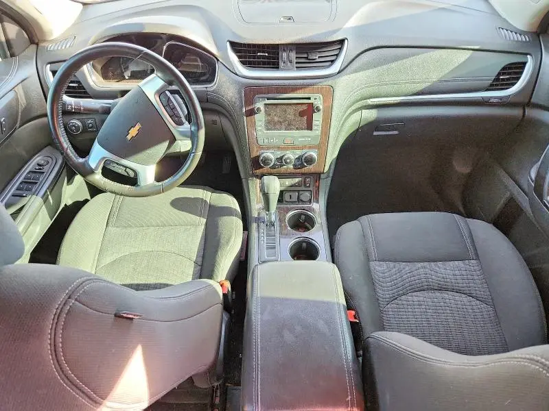 2016 CHEVROLET TRAVERSE LT  