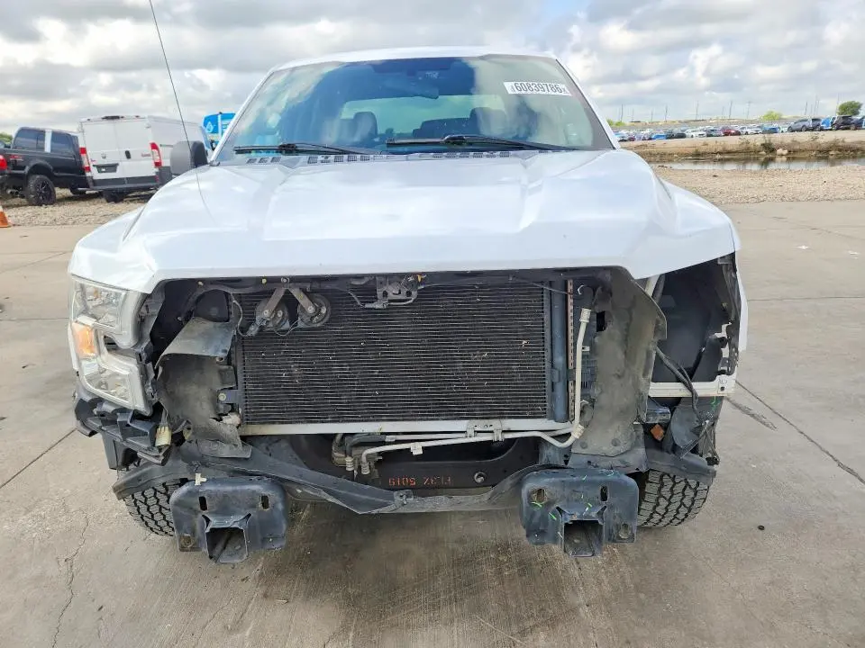 2015 FORD F150 SUPERCREW  