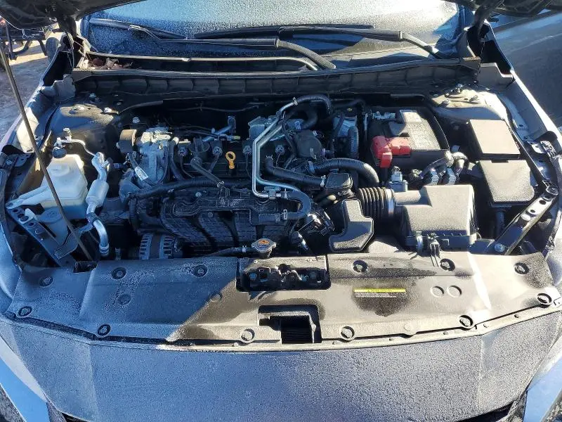 2024 NISSAN ALTIMA SV  