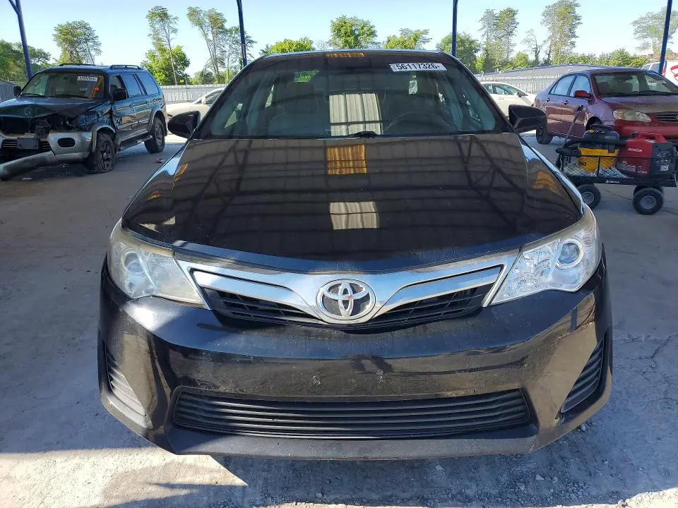 2012 TOYOTA CAMRY LE  