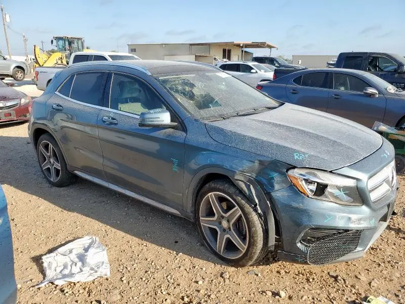 2015 MERCEDES-BENZ GLA 250 4MATIC  