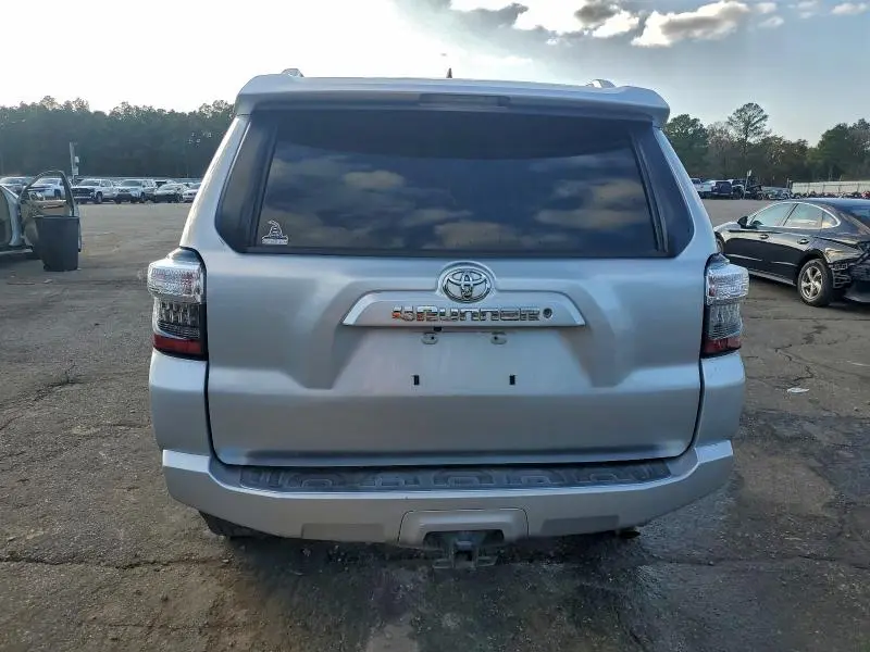 2014 TOYOTA 4RUNNER SR5  