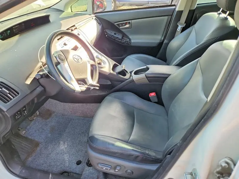 2013 TOYOTA PRIUS FIVE  