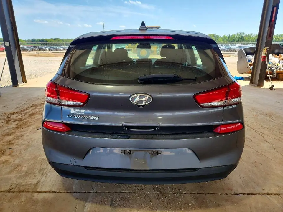 2018 HYUNDAI ELANTRA GT BASE  