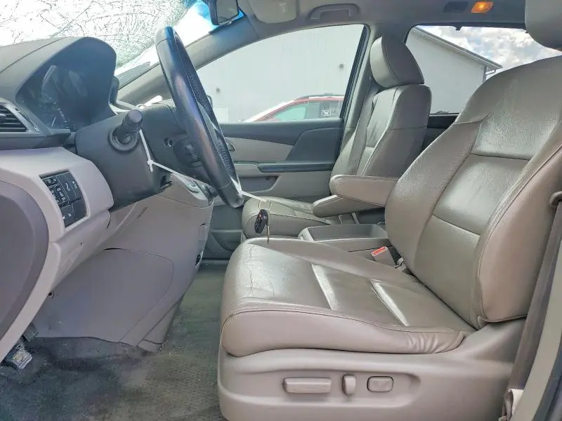 2011 HONDA ODYSSEY TOURING  