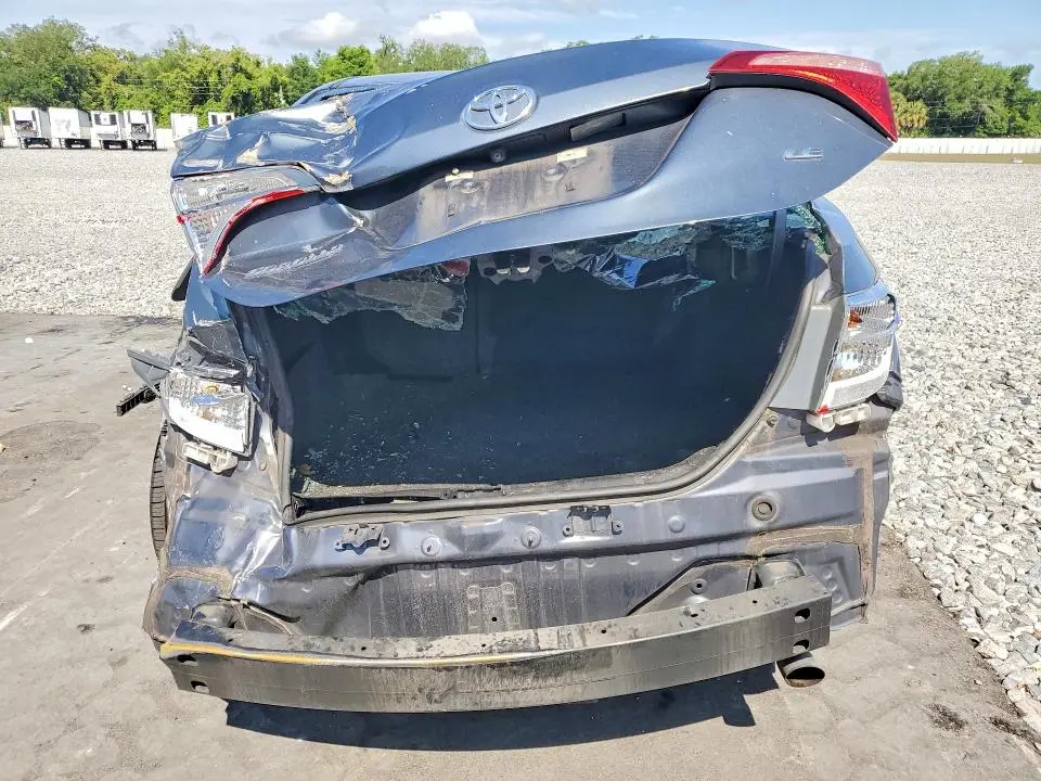 2018 TOYOTA COROLLA LE  