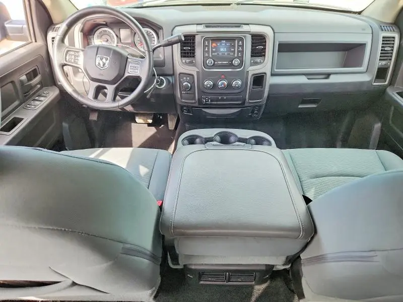 2013 RAM 1500 ST  