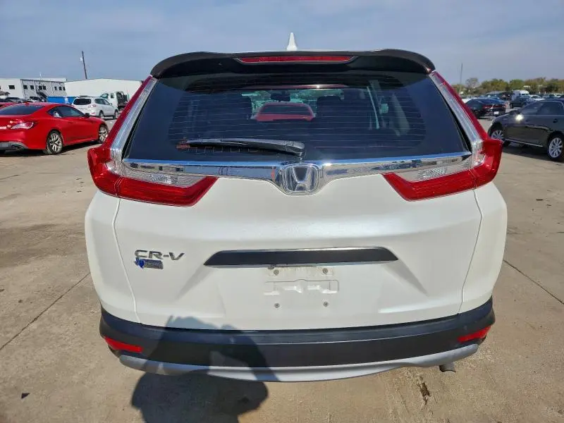2018 HONDA CR-V LX  