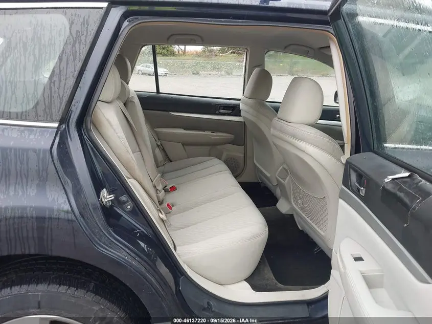 2012 SUBARU OUTBACK 2.5I