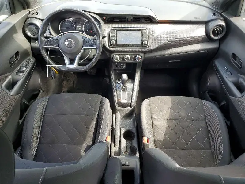 2019 NISSAN KICKS S  