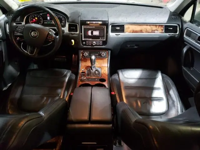 2011 VOLKSWAGEN TOUAREG HYBRID  