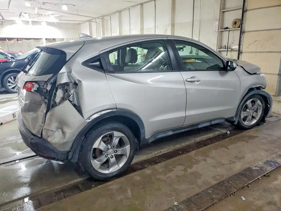 2016 HONDA HR-V LX  