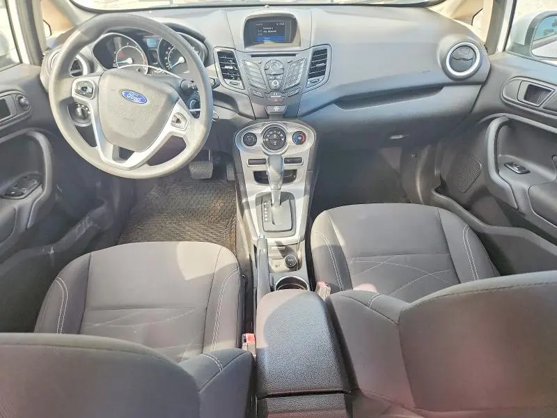 2018 FORD FIESTA SE  