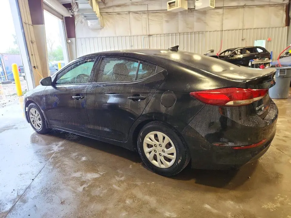 2018 HYUNDAI ELANTRA SE  