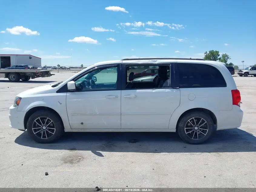 2016 DODGE GRAND CARAVAN R/T